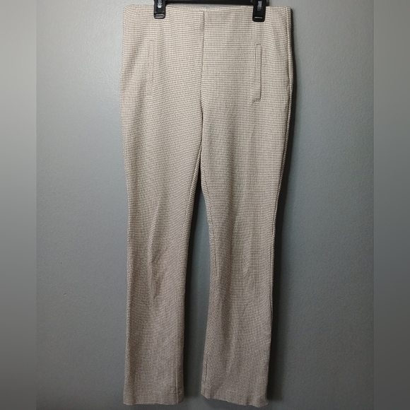 Chico's Beige Textured Pants - Picture 3 of 7